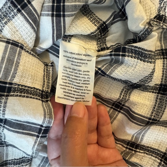 Tommy Hilfiger Plaid Brushed Flannel Shirt
#1098 - Picture 5 of 7